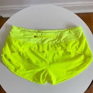 LuluLemon Hotty Hot Low-rise Lined Short 2.5” Neon Yellow